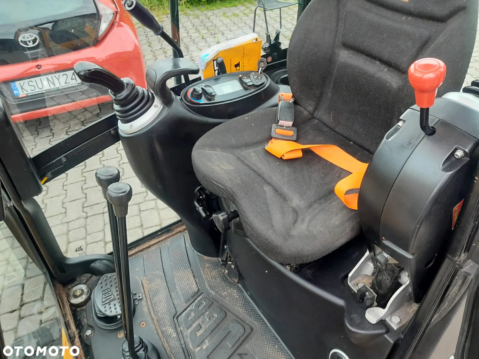 JCB 8018 minikoparka koparka gąsienicowa, 2017r. 1490mtg, łyżka hydrauliczna skandynawska. - 13