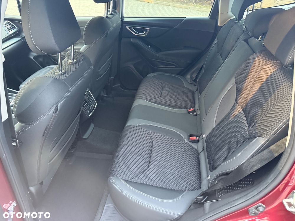 Subaru Forester 2.0 i Exclusive (EyeSight) Lineartronic - 21