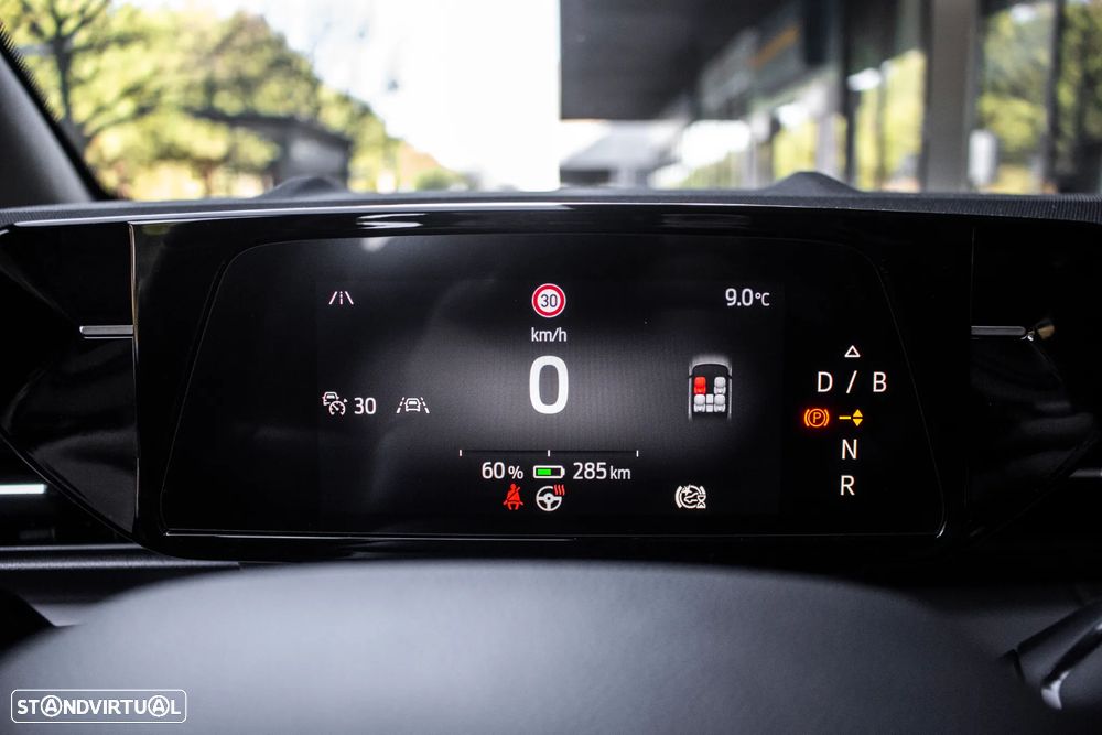 Ford Explorer Elektromotor c/ Extended Range RWD 77kWh Premium - 17