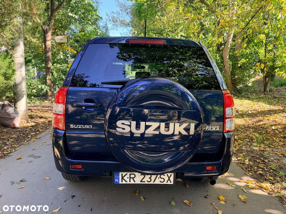 Suzuki Grand Vitara 2.4 Premium EU5 - 5