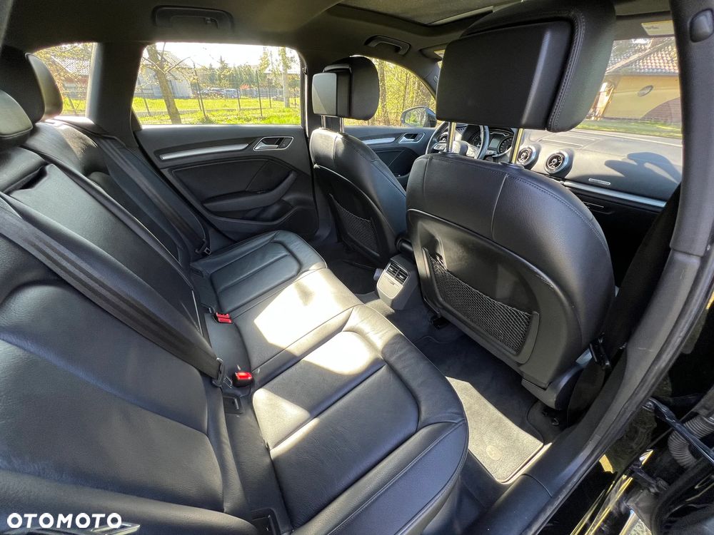 Audi A3 Sportback - 12