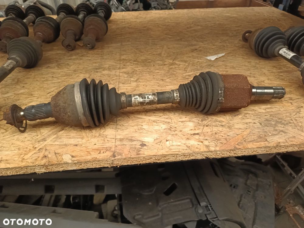 OPEL ASTRA J IV 2.0 CDTI PÓŁOŚ LEWA 13250844 CL - 1