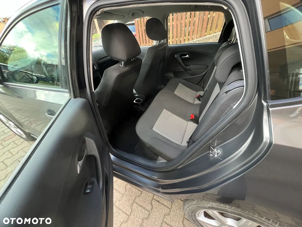 Volkswagen Polo - 16