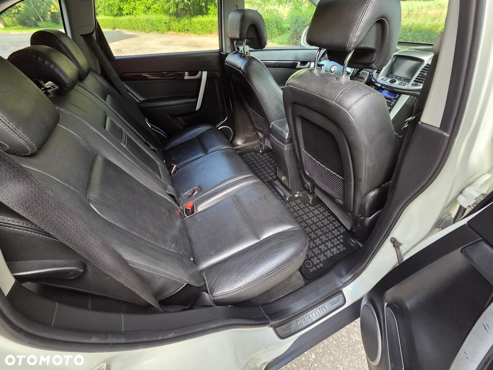 Chevrolet Captiva 2.2 d LT+ - 18