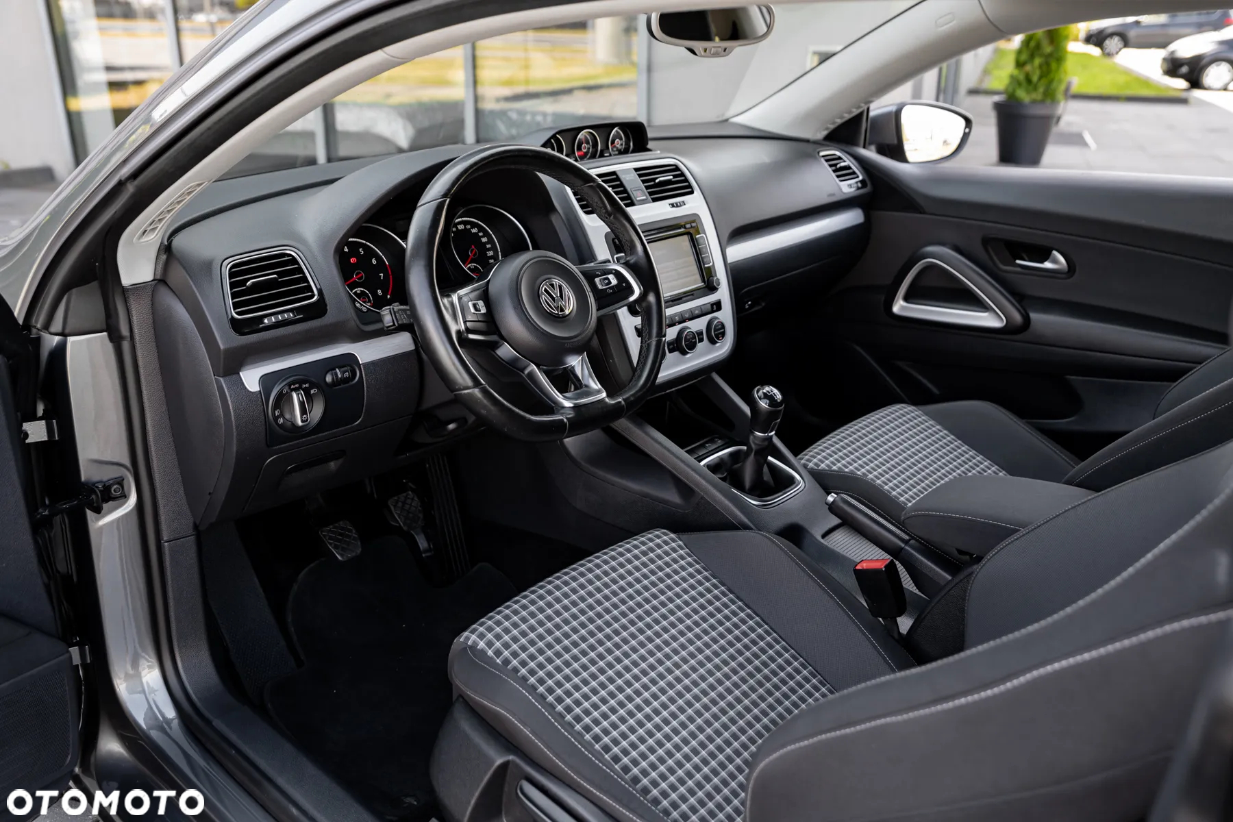 Volkswagen Scirocco 2.0 TSI (BlueMotion Technology) - 21