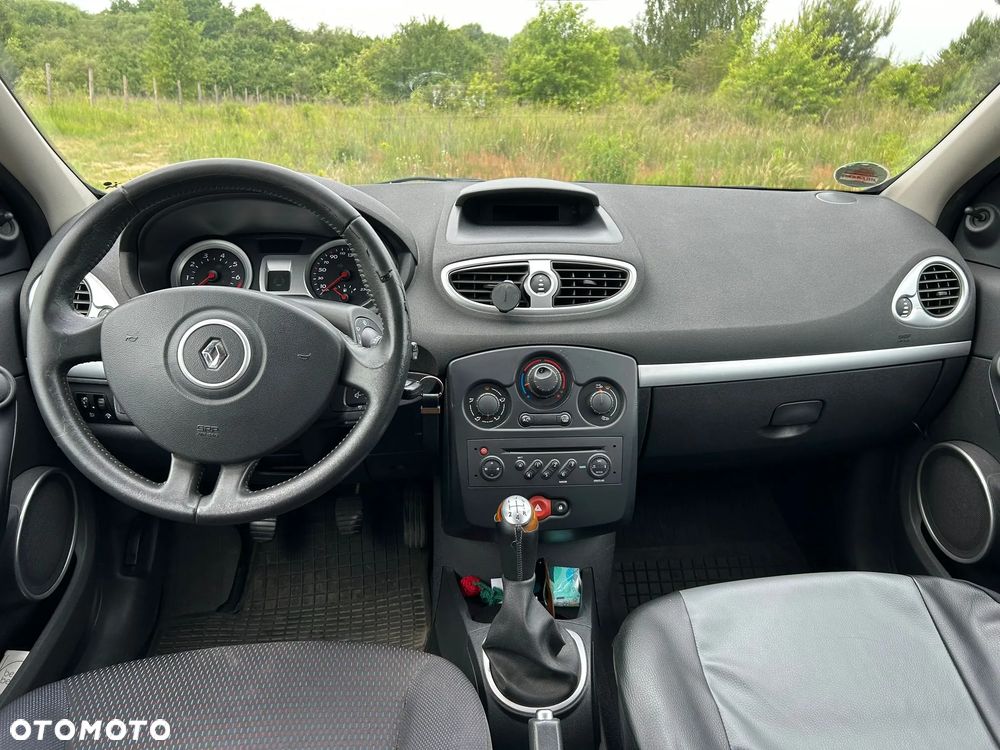 Renault Clio - 4