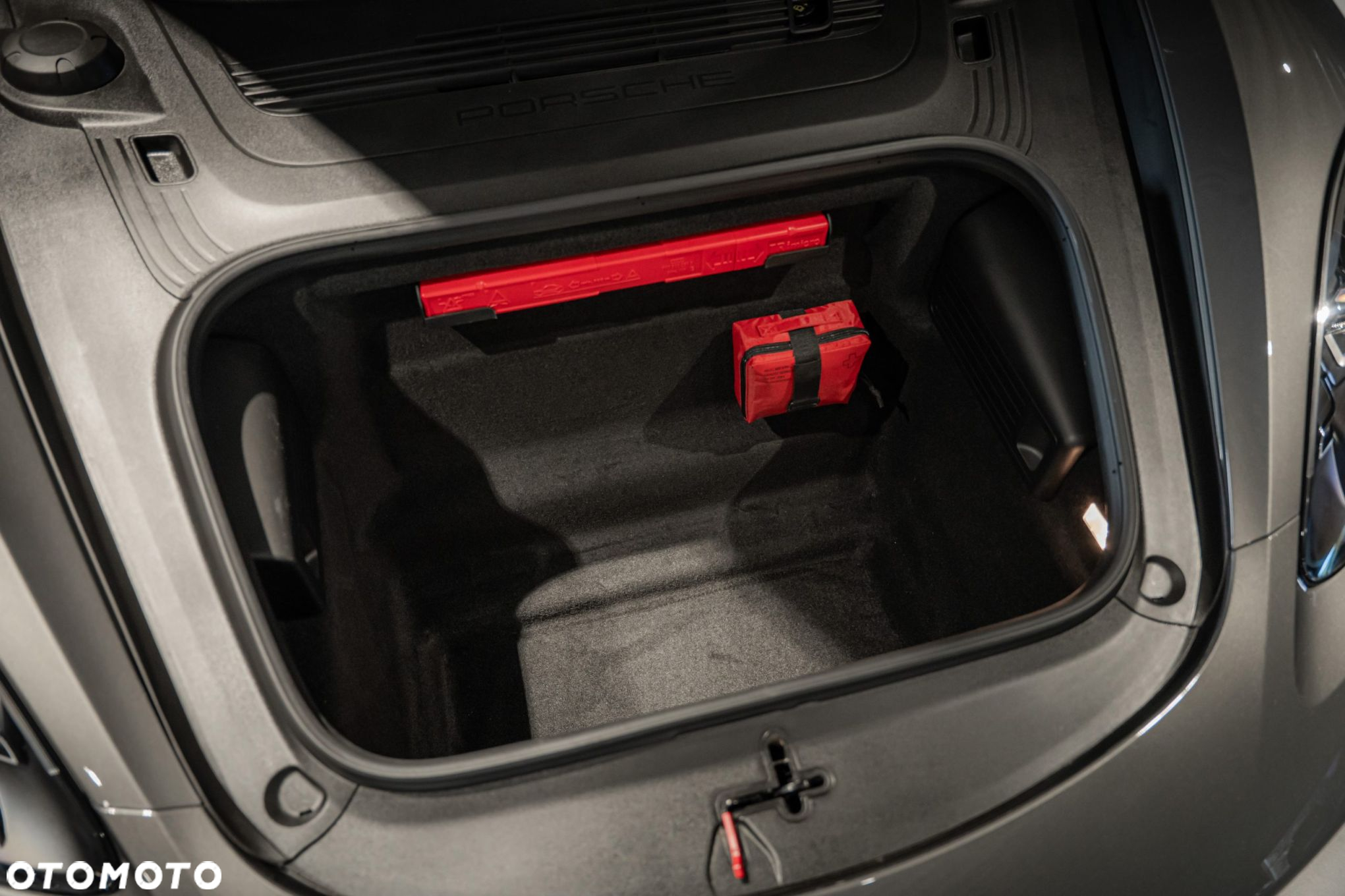 Porsche 718 Boxster GPF Style Edition PDK - 37