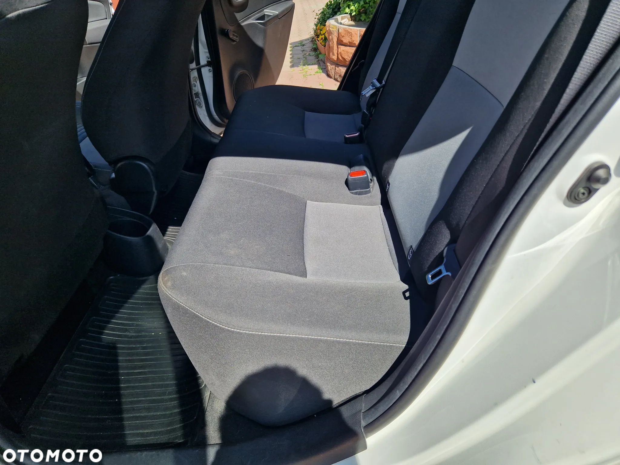 Toyota Yaris 1.5 Premium - 15