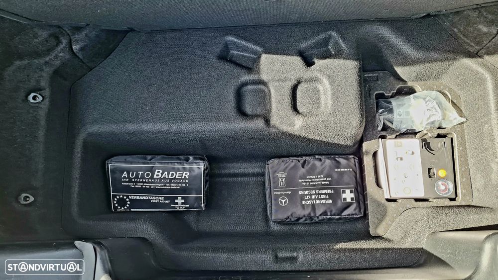 Mercedes-Benz SL 350 7G-TRONIC 2LOOK Edition - 26