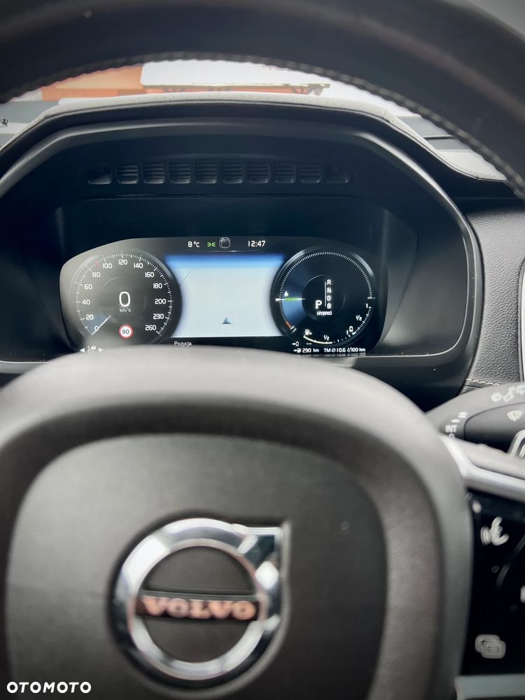 Volvo XC 90 - 21