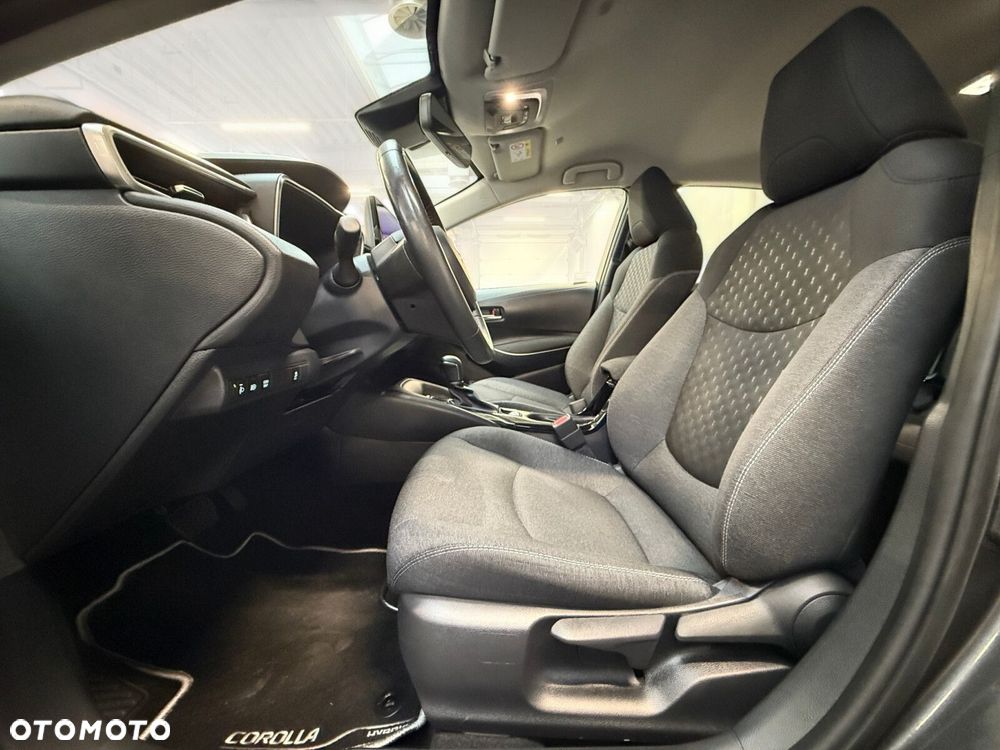 Toyota Corolla 1.8 Hybrid Comfort - 21