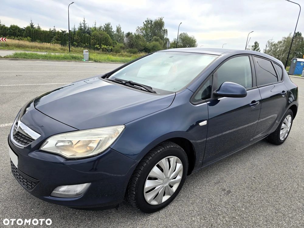 Opel Astra 1.6 Cosmo - 35