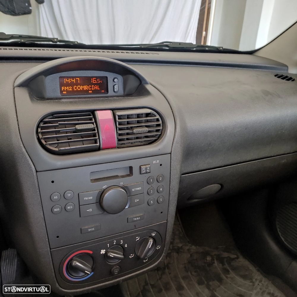 Opel Corsa - 7