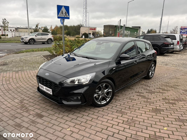 Ford Focus 1.5 EcoBoost Start-Stopp-System ST-LINE