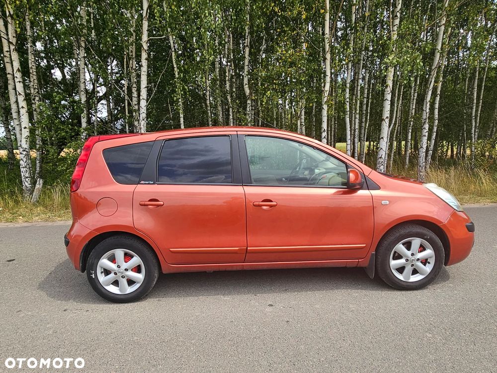 Nissan Note 1.6 more - 9