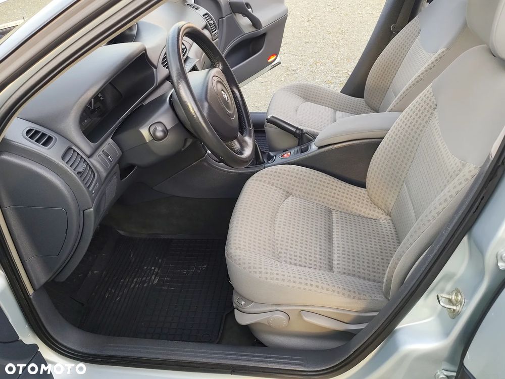 Renault Laguna 2.0 Automatik Expression - 25