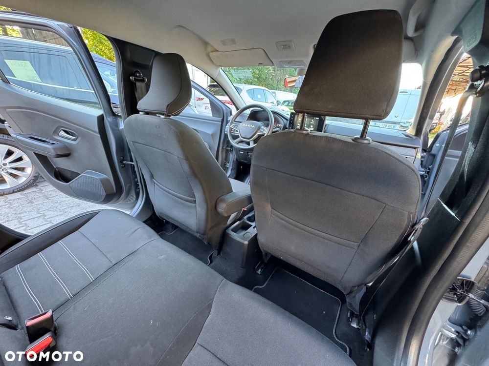 Dacia Sandero - 33