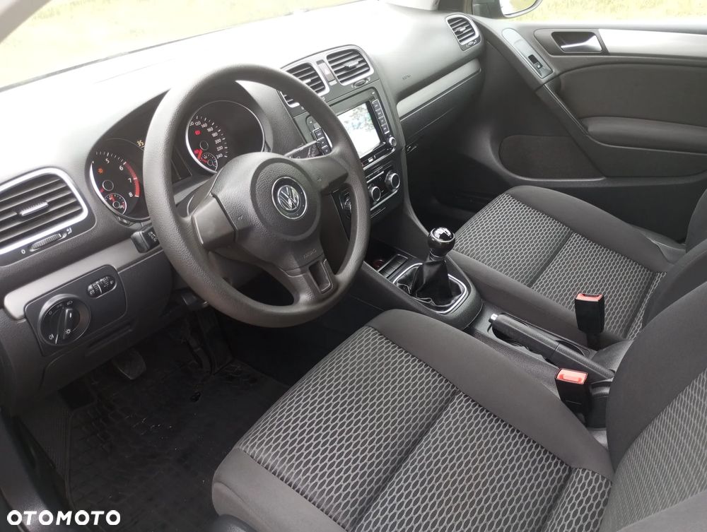 Volkswagen Golf - 5