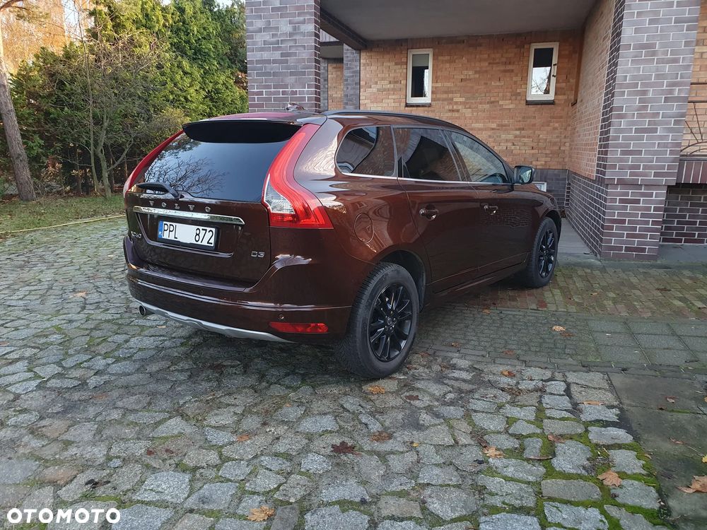 Volvo XC 60 D3 Momentum - 4
