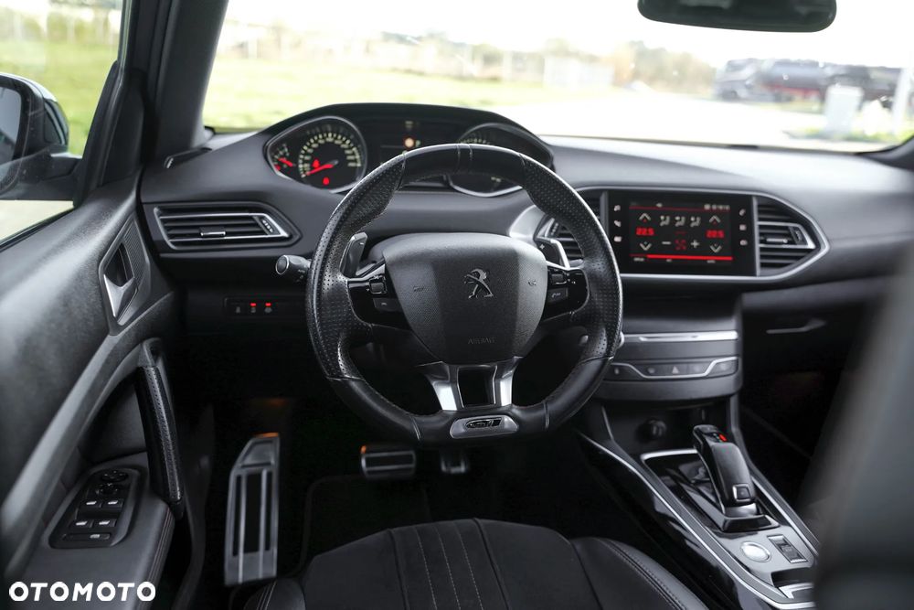 Peugeot 308 - 18