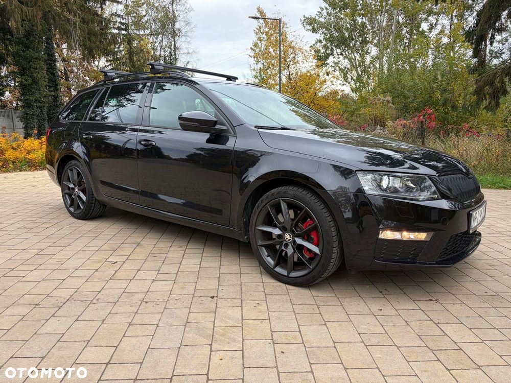 Skoda Octavia 2.0 TDI DSG RS - 22