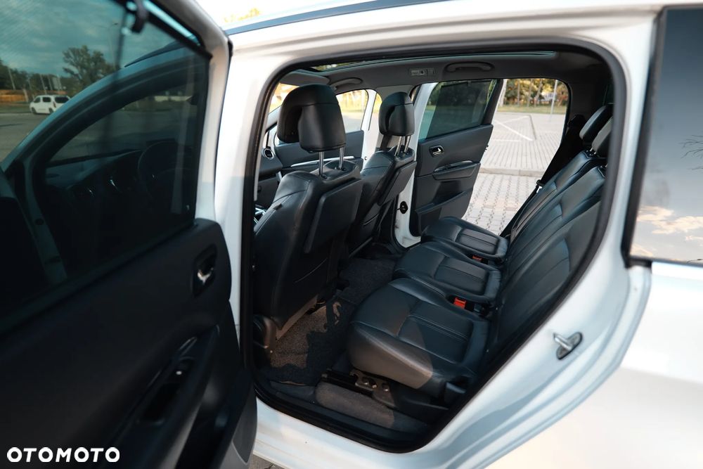Peugeot 5008 2.0 HDi Premium + - 11