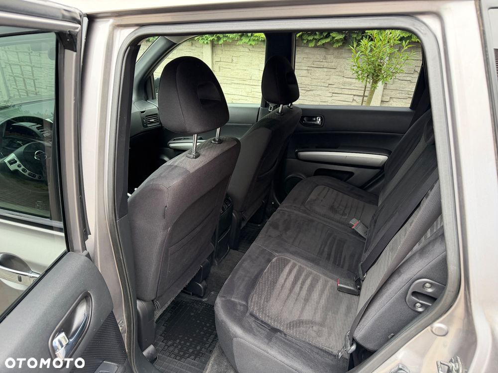 Nissan X-Trail 2.0 dCi 4x4 DPF Platinum - 23