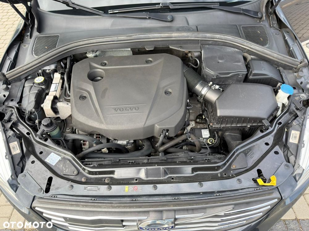 Volvo XC 60 D4 Geartronic Kinetic - 17