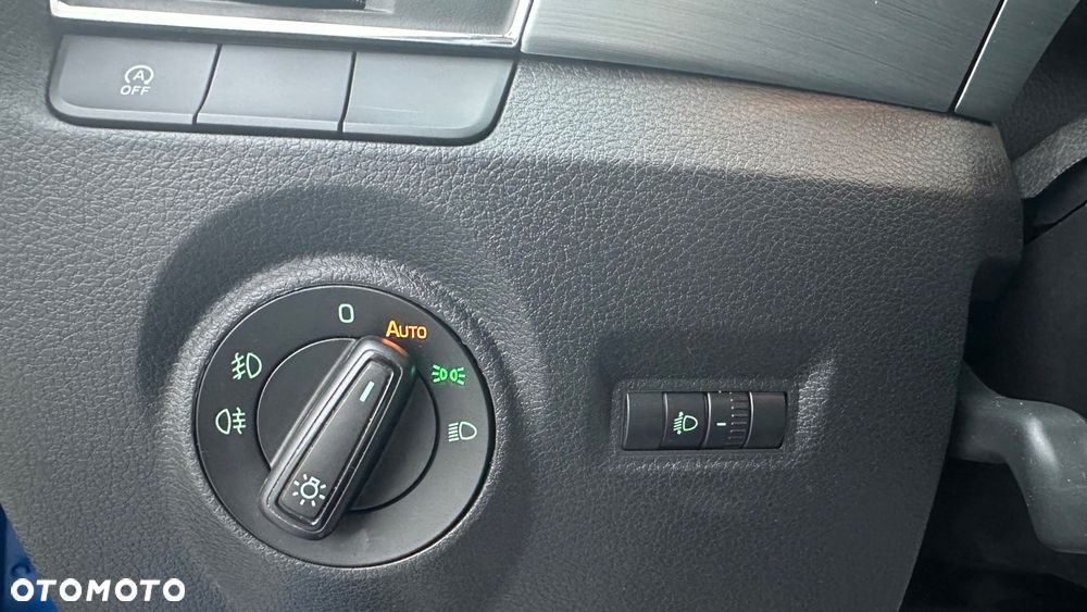 Skoda Fabia 1.0 TSI Ambition Plus - 19