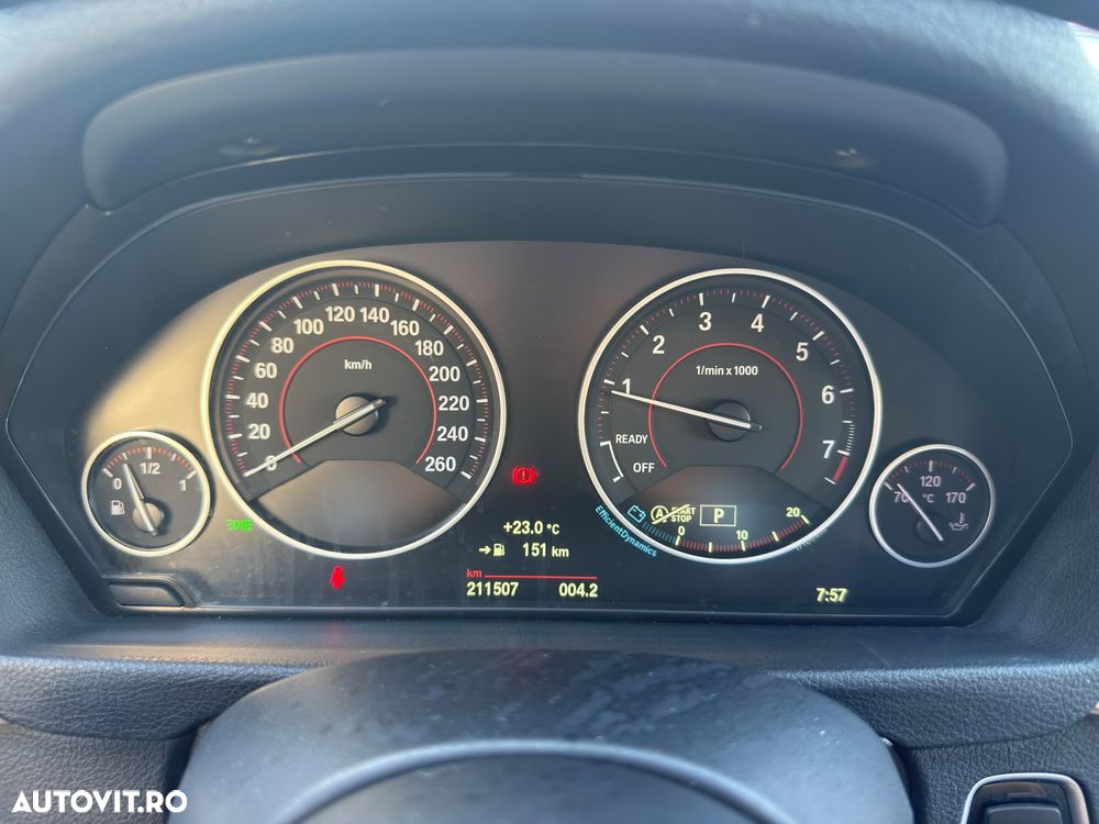 BMW Seria 3 318i Aut. Edition M Sport Shadow - 28