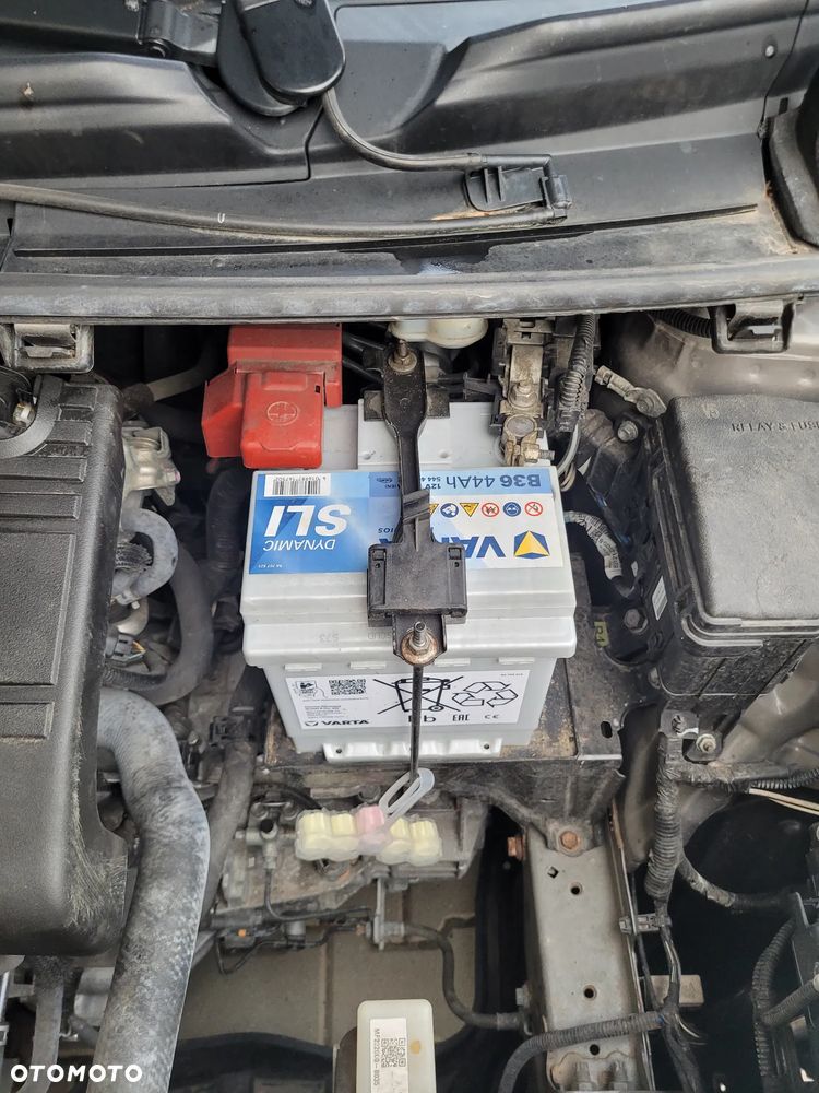 Toyota Yaris 1.33 Active EU6 - 21