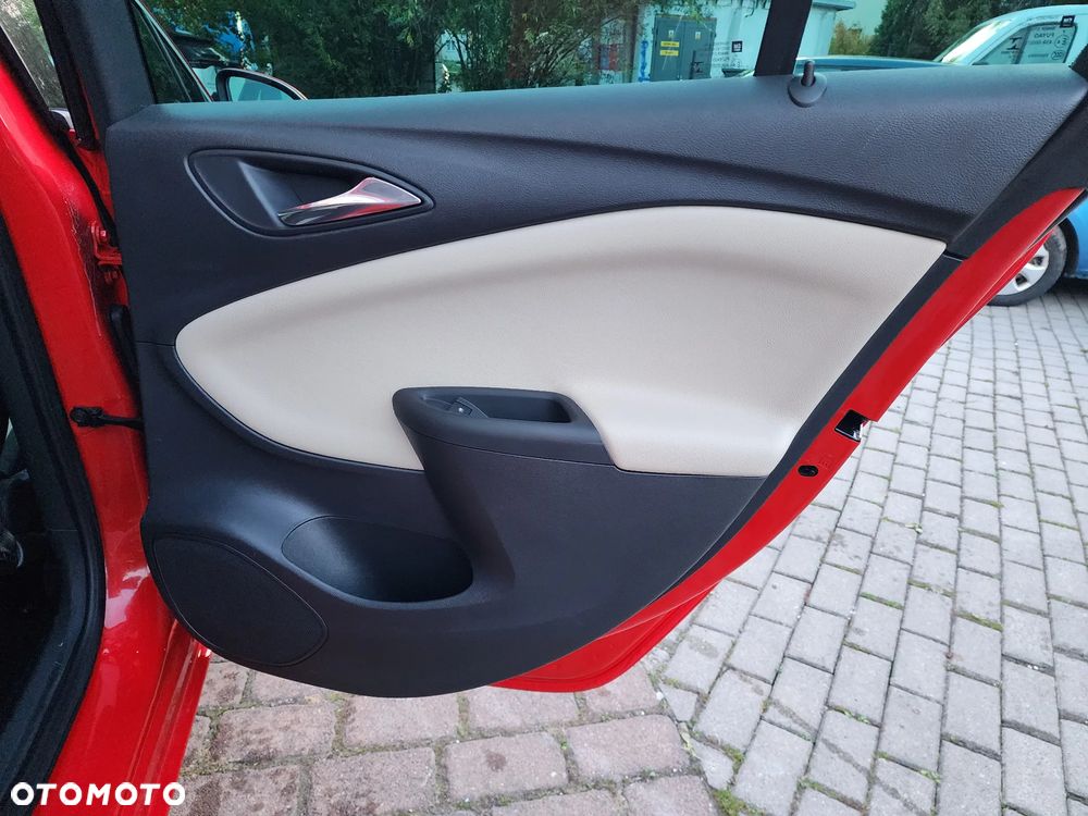 Opel Astra 1.4 Turbo Start/Stop Innovation - 35