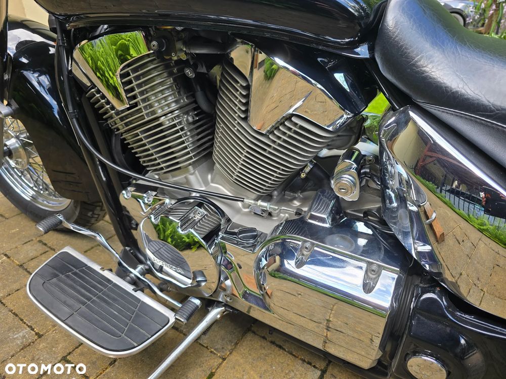 Honda VTX - 22