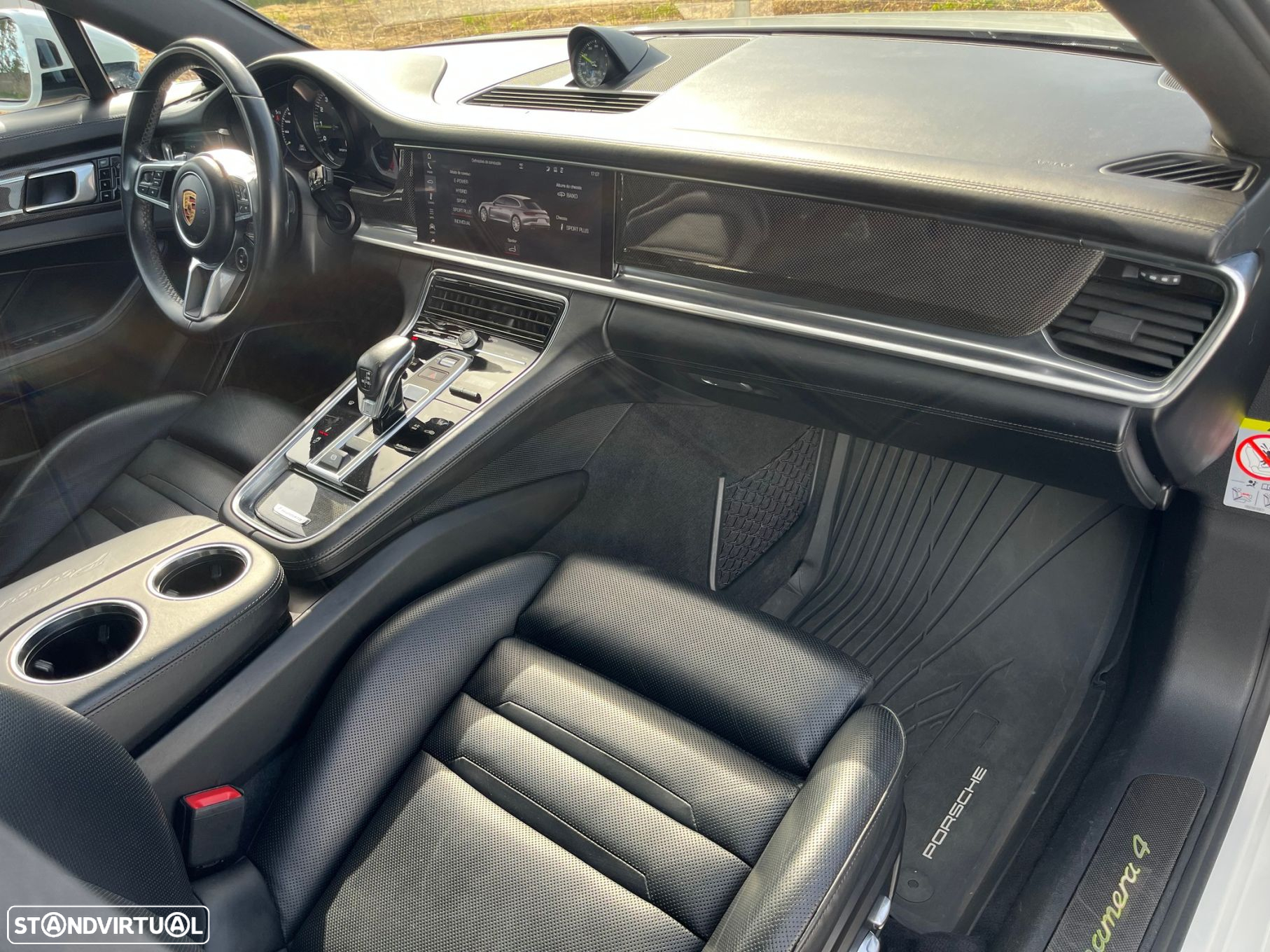 Porsche Panamera Sport Turismo 4 E-Hybrid - 44