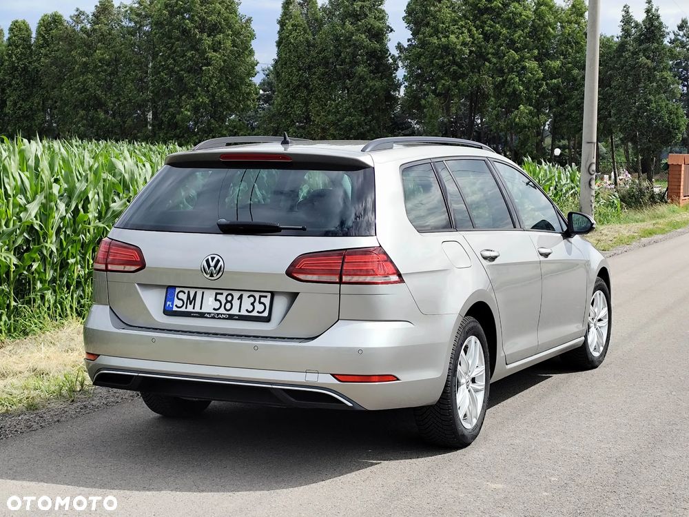 Volkswagen Golf 1.0 TSI (BlueMotion Technology) Comfortline - 29