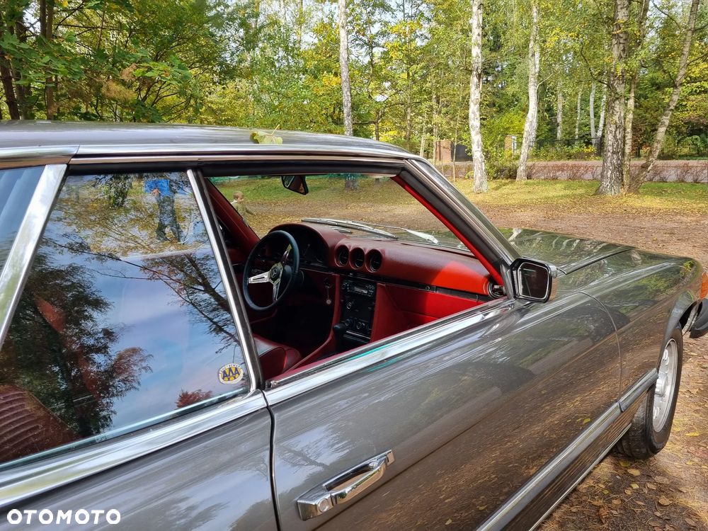 Mercedes-Benz SLC - 11