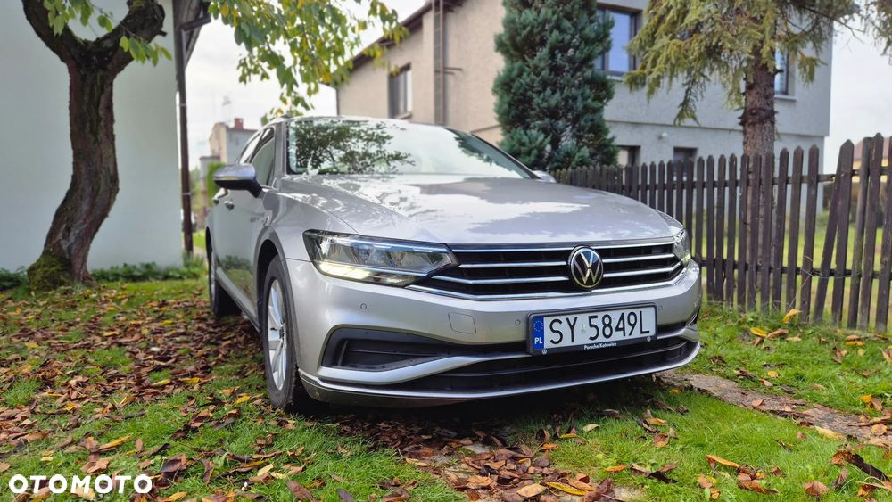 Volkswagen Passat 2020 photo 2