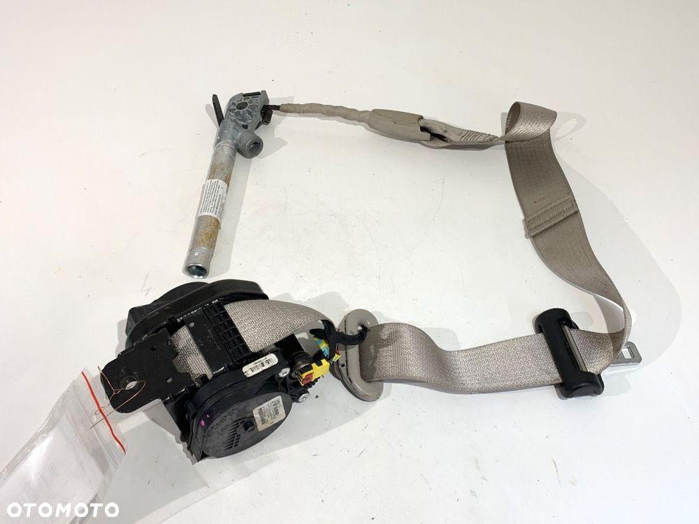 PAS BEZPIECZEŃSTWA PRAWY PRZÓD - 663.00 PLN - CHRYSLER PACIFICA 2016 - 2022 3.6 214 kW [291 KM] - 2