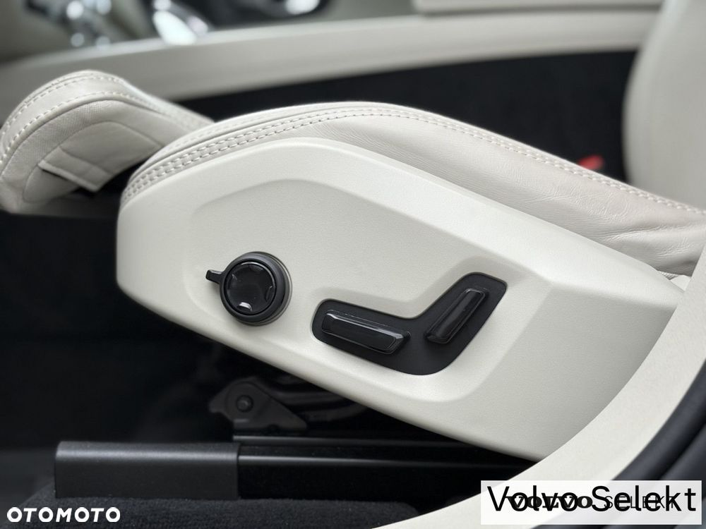 Volvo XC 60 - 29