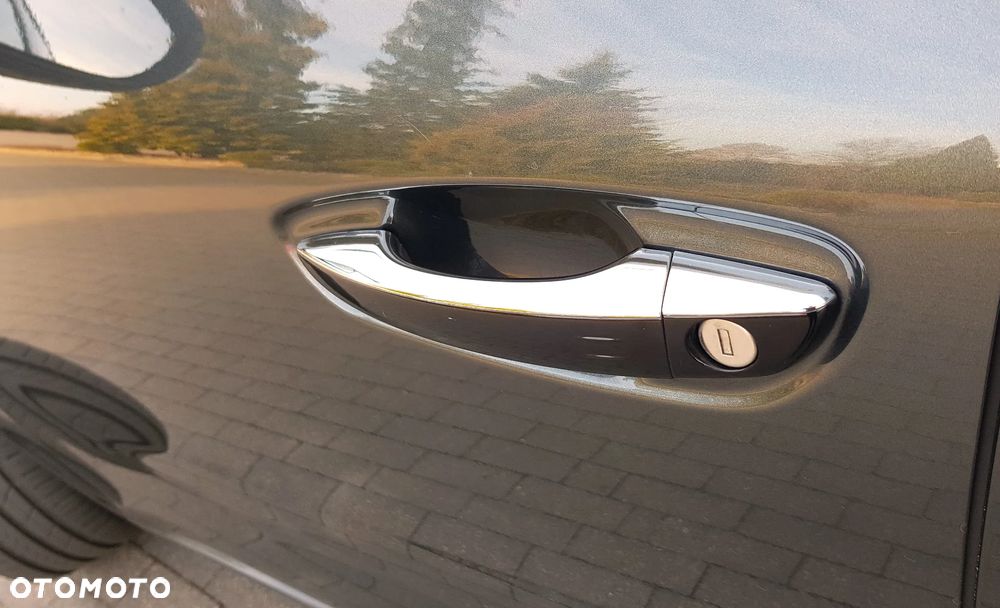 Citroën C4 Picasso 1.6 e-HDi Exclusive - 16