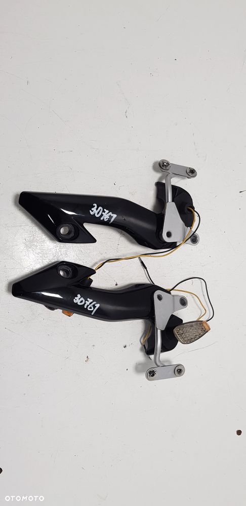 Yamaha FZ1 1000 N Fazer RN16 06-15 Mocowanie Uchwyty Szyby - 1