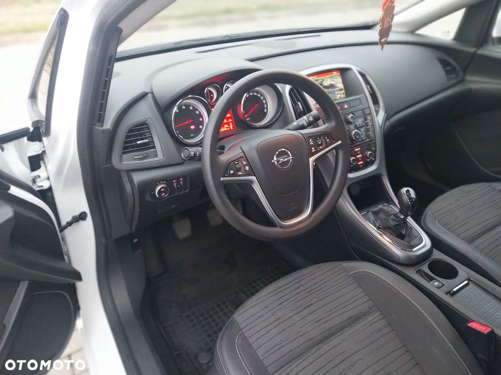 Opel Astra - 18