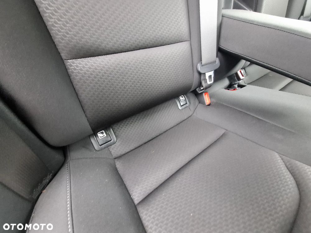 Hyundai i30 1.6 D Comfort - 17