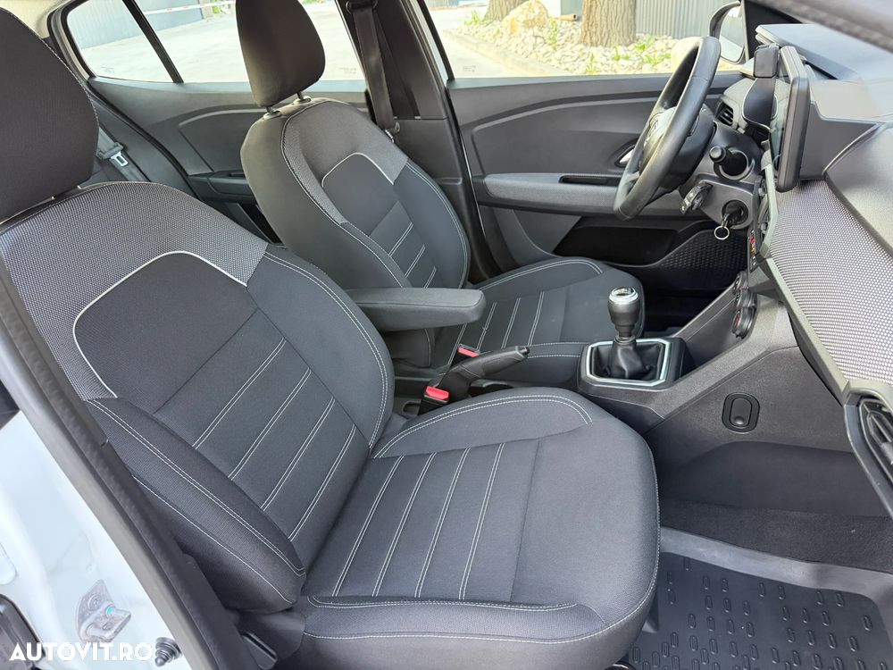 Dacia Logan TCe 90 MT6 Expression - 10