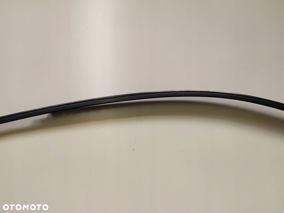 LISTWA DACHOWA CZARNY MAt prawa audi a5 8t coupe - 3