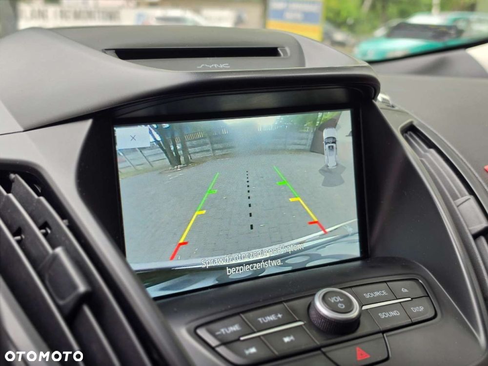 Ford Kuga - 22