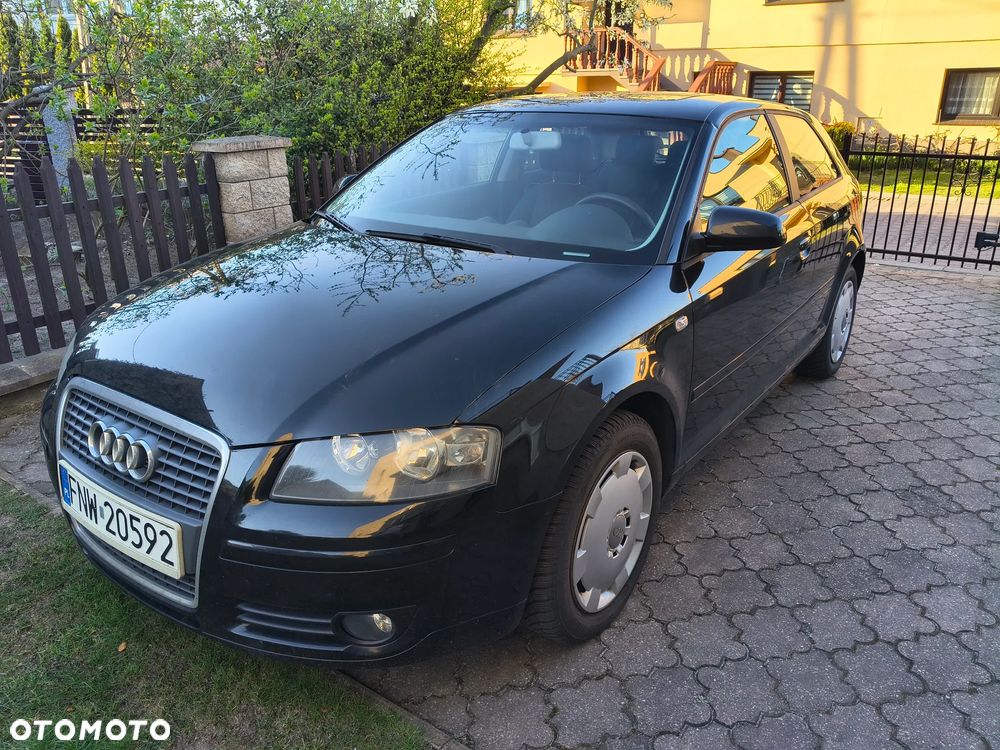 Audi A3 3-drzwiowe 1.6 Ambition - 1