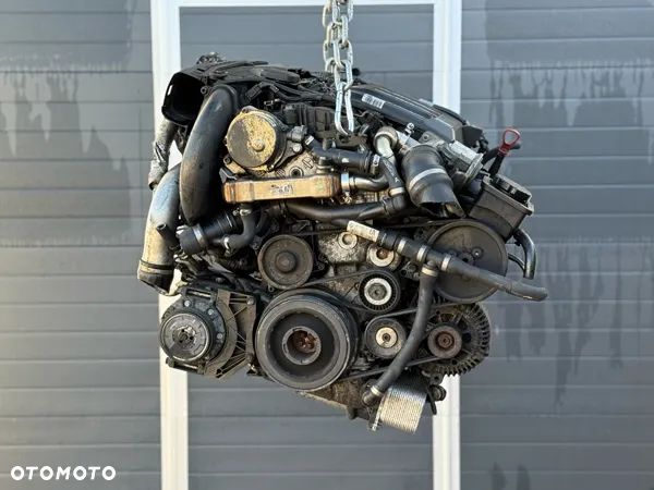 M57D30 kompletny silnik 3.0d 306D2 BMW seria 5 E60 218KM / 160kW żeliwny blok - 1
