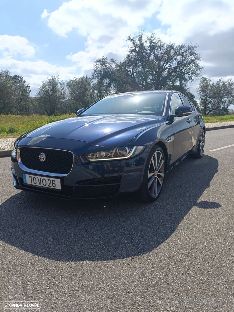 Jaguar XE 20d Aut. Portfolio - 7