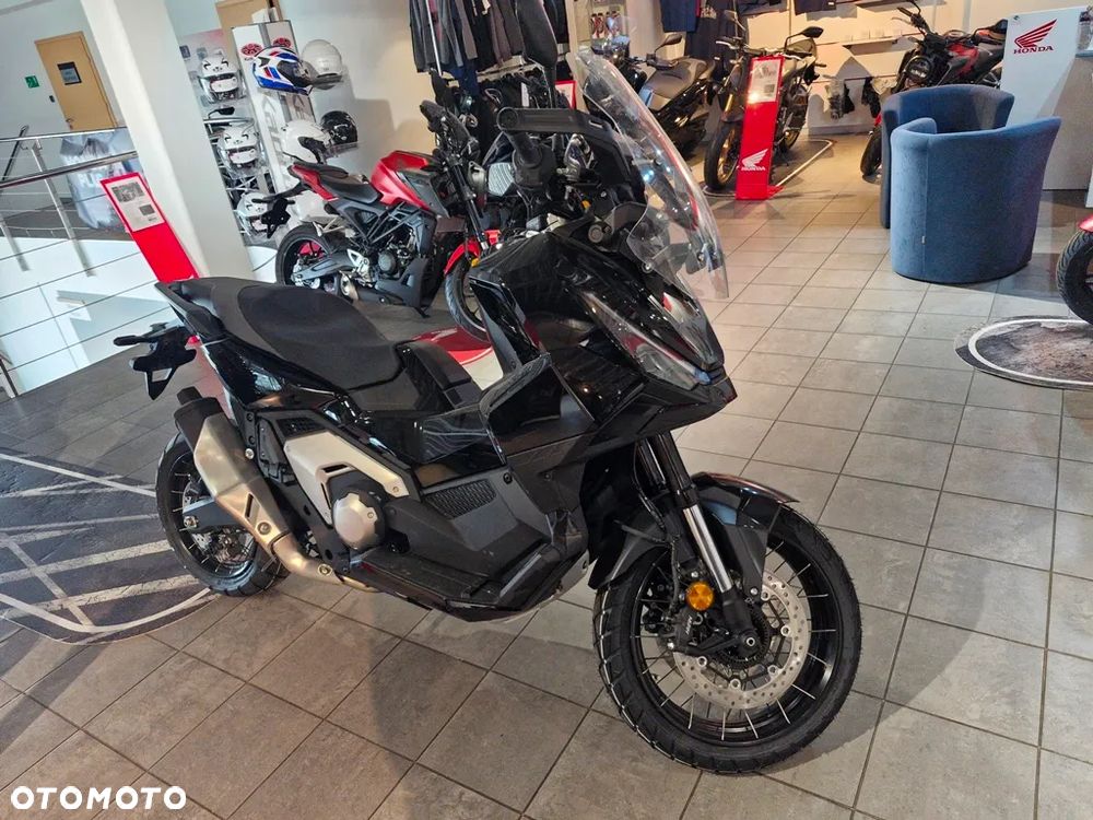 Honda X-ADV - 2